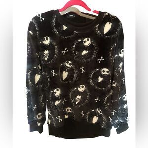 Nightmare Before Christmas soft sweatshirt. Size L (juniors)